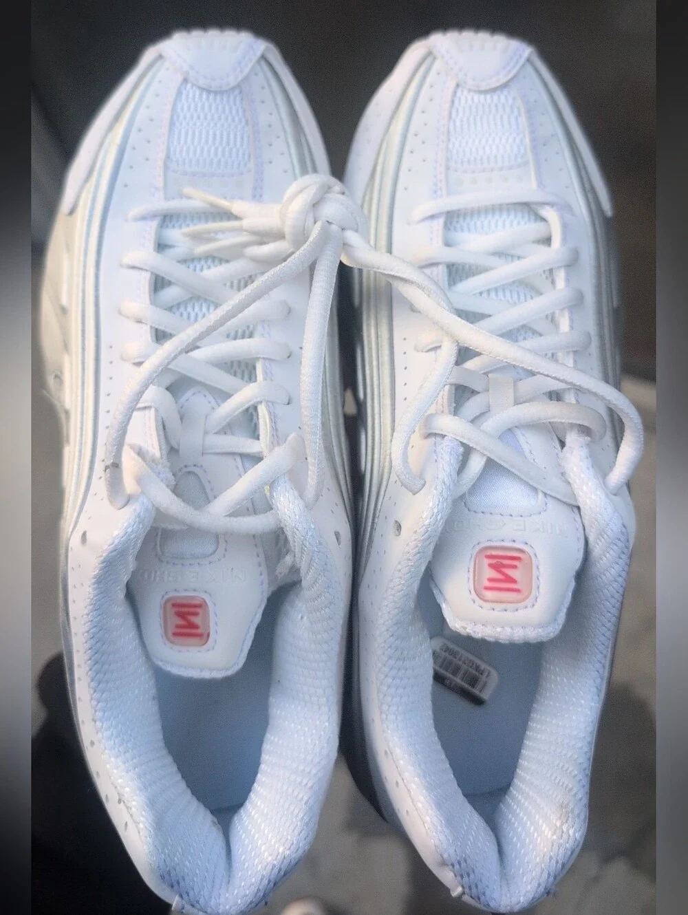 Nike Shox R4 White Metallic Silver (Women's) - AR3565-101 Size 6.5 NWOB